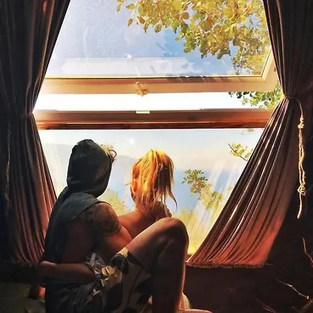 Caliente キャンプ場 *